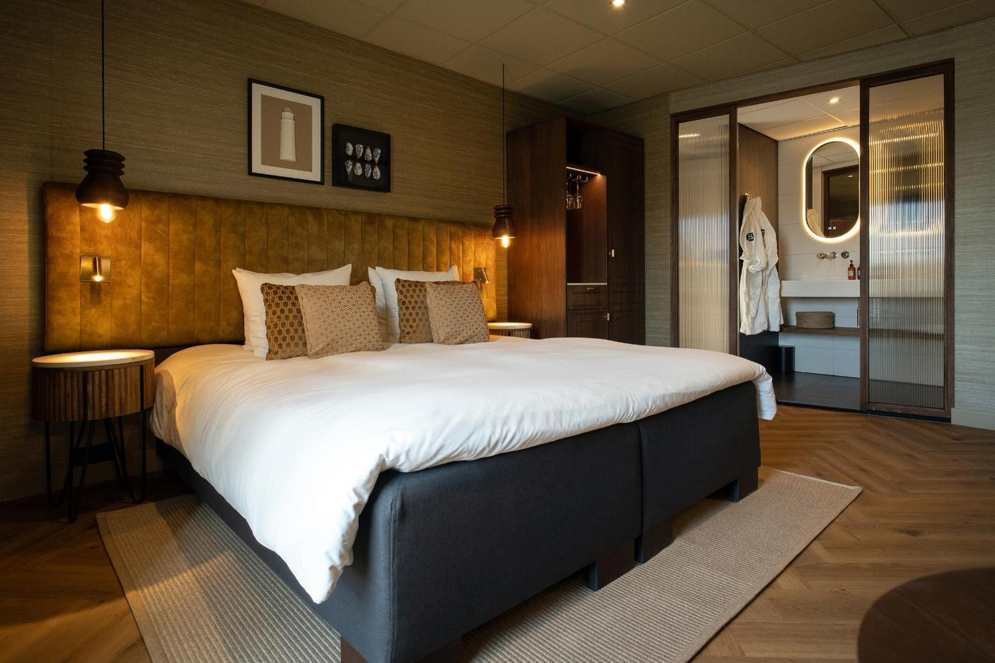 Boutique Hotel De Smulpot Den Burg Extérieur photo